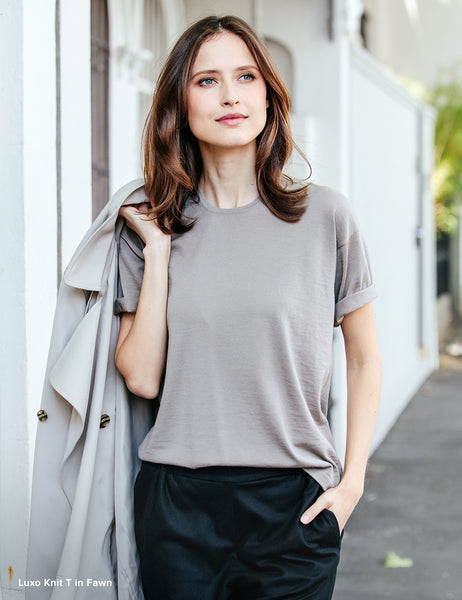 Luxo Knit T Round Neck - Fawn